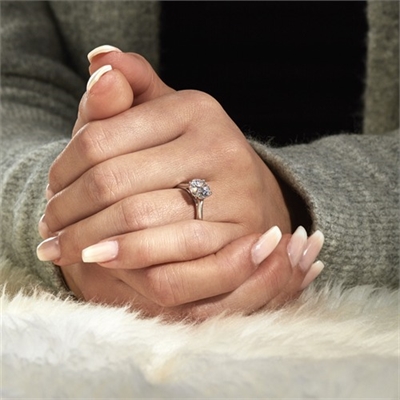 Forlovelsesring i Sølv med Zirkoniasten