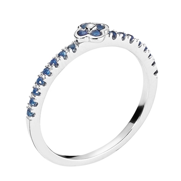 Ring i 8 kt. Hvidguld med Safir
