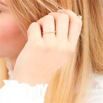 Ring i 18 kt. Guld med Diamanter - 0,08 ct.