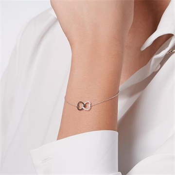 Armbånd i 14 kt. Hvidguld med Hjerter og Diamanter 0,08 ct.