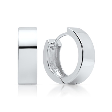 Creoler i SølvBrede creoler i sterling sølv med rhodineret og poleret overflade