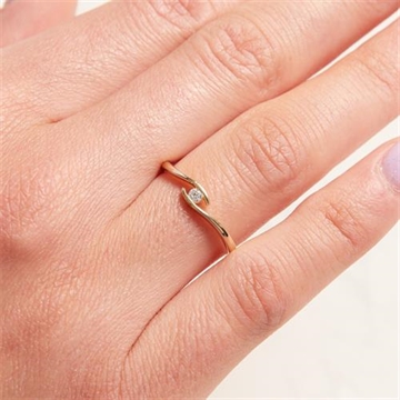 Guldring 14 kt. Guld med Diamant - 0,05 ct