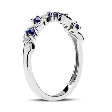 Ring i 14 kt. Hvidguld med Safir og Diamanter